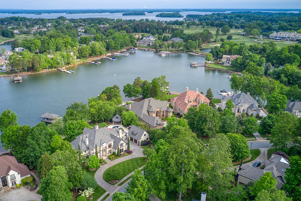 Lake Norman Waterfront Homes at The Peninsula in Cornelius, NC.
